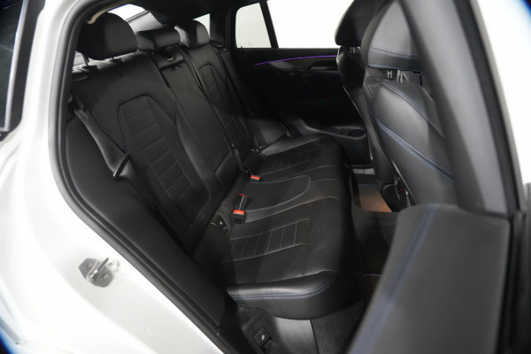 2018 BMW X4 M40i SUV Image 25