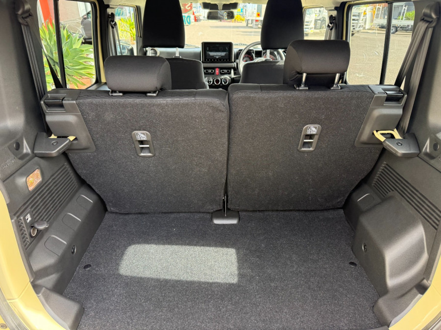 2025 Suzuki Jimny XL Wagon Image 12