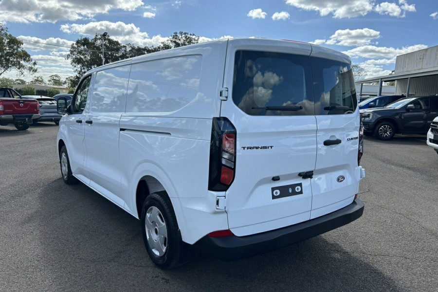 2024 MY23.75 Ford Transit Custom AV Trend LWB Van Image 10