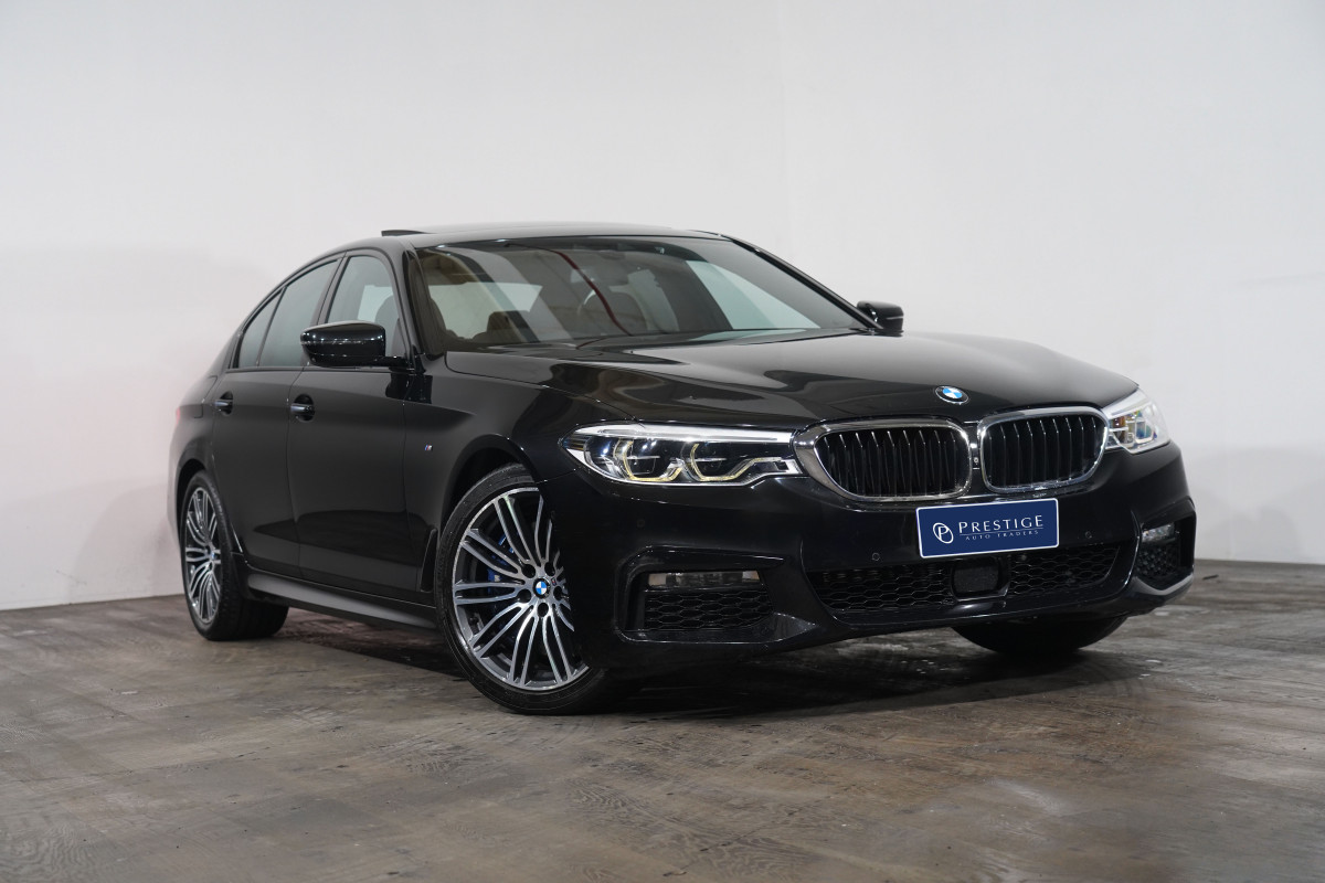 2017 BMW 5 40i M Sport Sedan