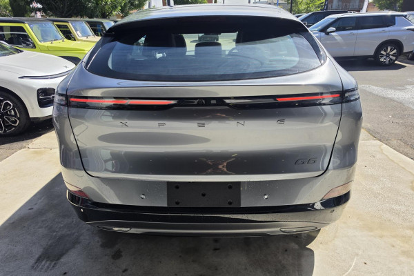 2025 XPeng G6  Long Range SUV Image 10