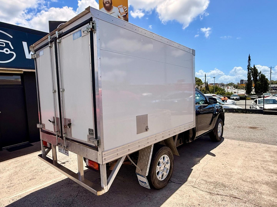 2020 Mazda BT-50 UR XT Hi-Rider Cab Chassis Image 5