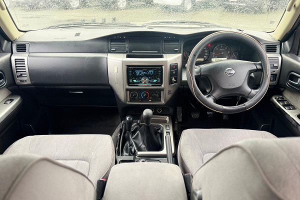 2006 Nissan Patrol GU IV ST SUV Image 15