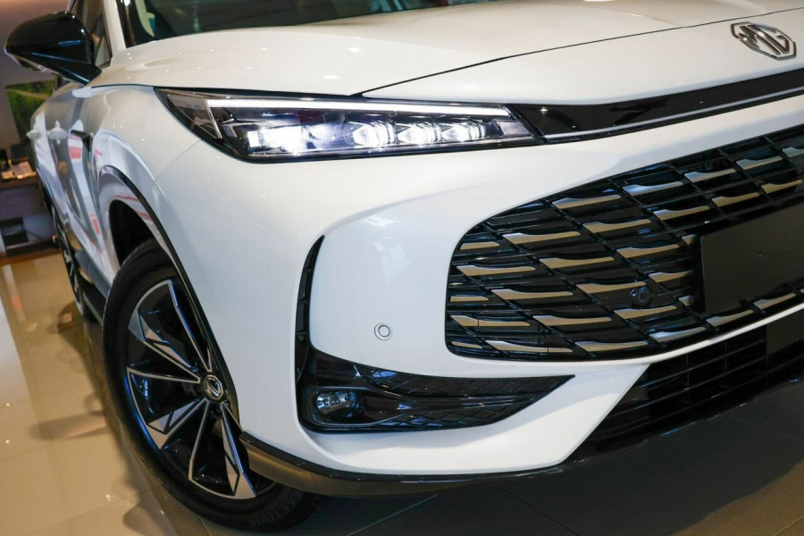 2025 MG HS AS33P Super Hybrid Essence SUV Image 2