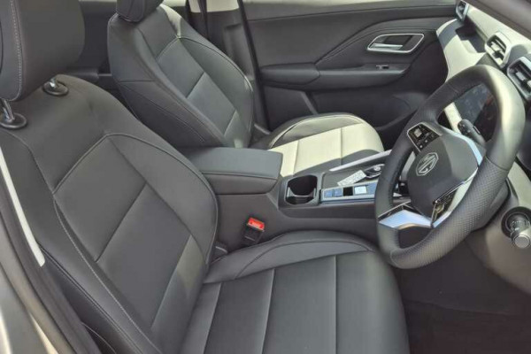 2025 MY25.5 MG ZS ZS32 Essence Hybrid+ SUV Image 10