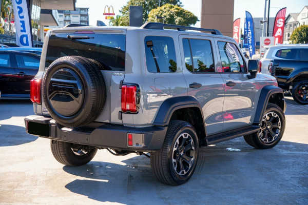 2026 GWM Tank 300 P01 Ultra Hi4-T PHEV SUV Image 2