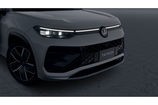 2026 Volkswagen Tayron R4 200TSI eHybrid R-Line SUV Image 4