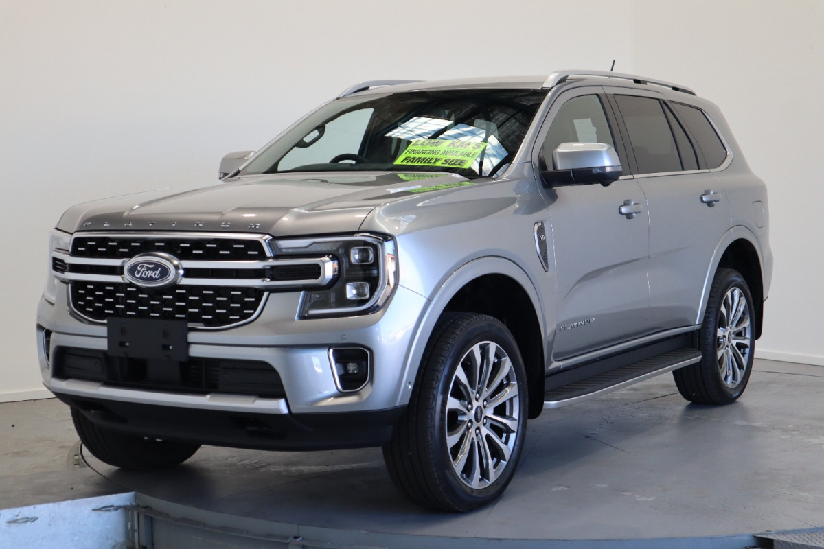 Used 2023 Ford Everest PLATINUM 4x4 10 SP WAGON DT UM02727 Albion Park