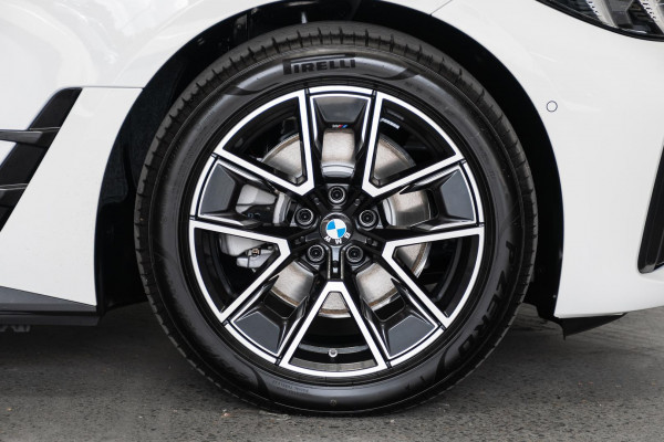 2026 BMW i4 G26 eDrive35 Hatch image 27