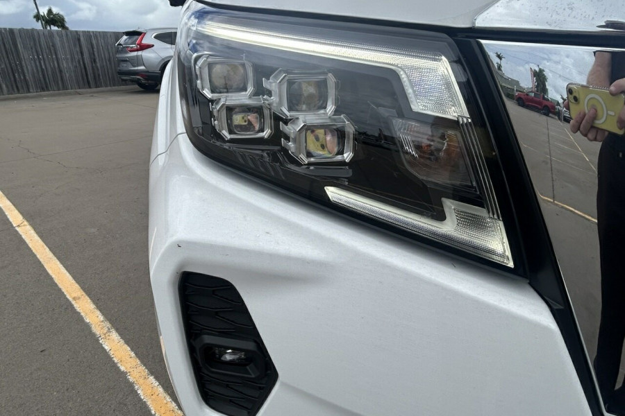2024 Nissan Navara D23 ST-X Ute Image 9