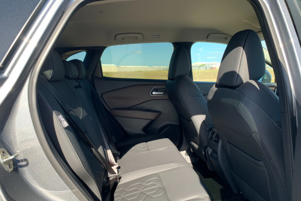 2025 Nissan QASHQAI J12 Ti e-POWER SUV Image 11