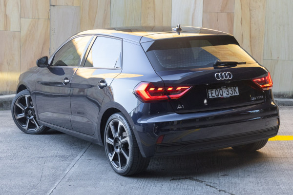 2022 Audi A1 GB 35 TFSI Hatch image 2