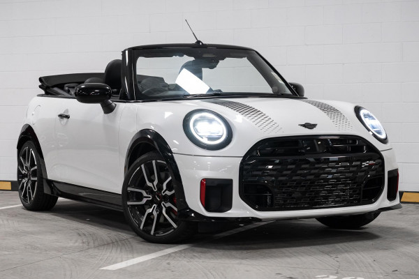 MINI Cooper JCW Favoured F67