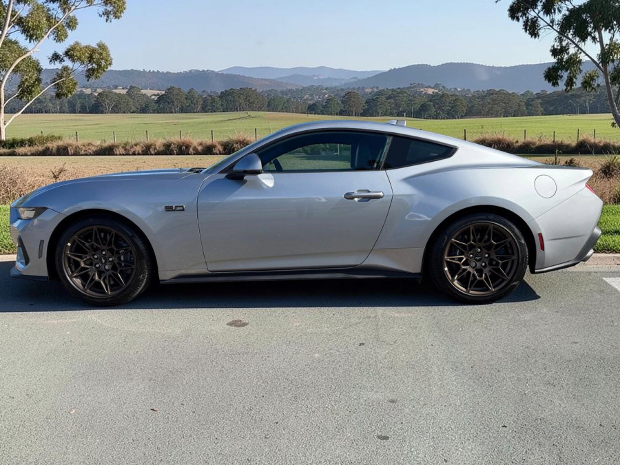 2025 Ford Mustang FO GT Hatch Image 3