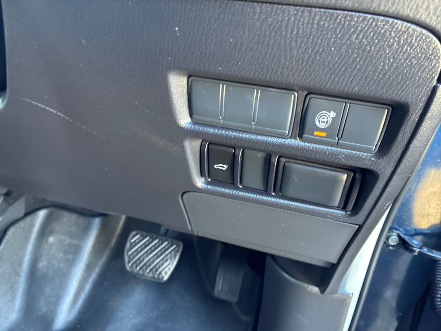 2022 Nissan Patrol Y62 Ti SUV Image 19