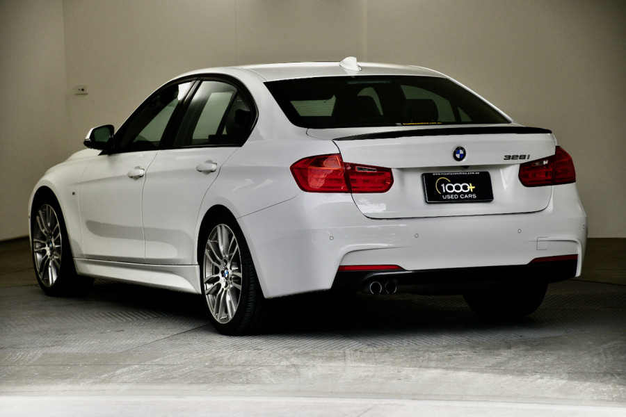 2014 BMW 3 Series F30 MY1114 328i Sedan