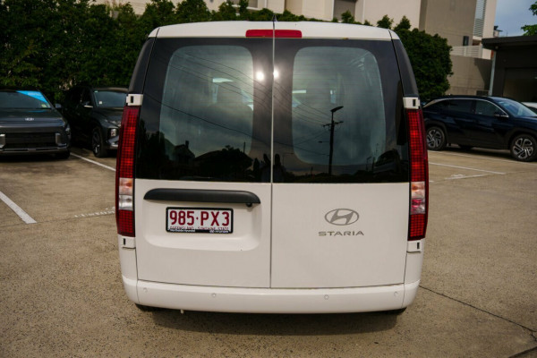 2026 Hyundai Staria Load US4.V3  Van Image 3