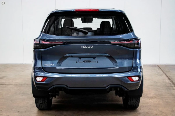 2026 MY25.5 Isuzu MU-X RJ LS-M SUV Image 3