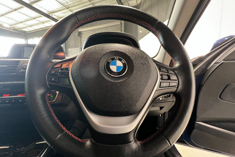 2014 BMW 2 Series F22 220i Sport Line Coupe Image 17