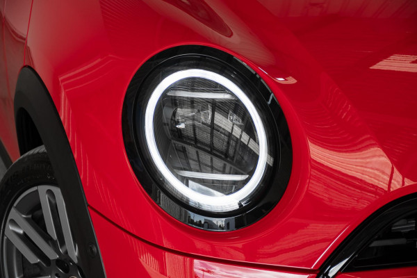 2026 MINI Cooper F65 C Classic Hatch image 19