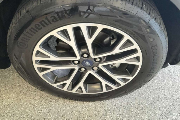 2022 Ford Escape ZH  SUV Image 22