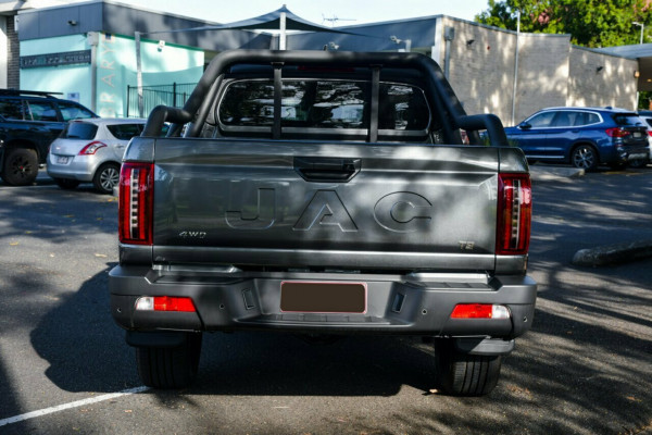 2025 MY24 JAC T9  Haven Ute Image 5