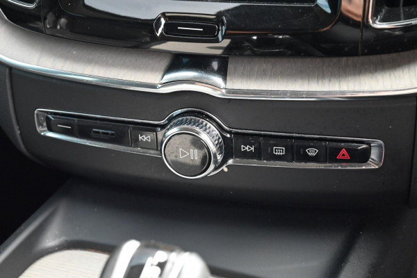 2019 MY20 Volvo XC60 UZ D4 Inscription SUV