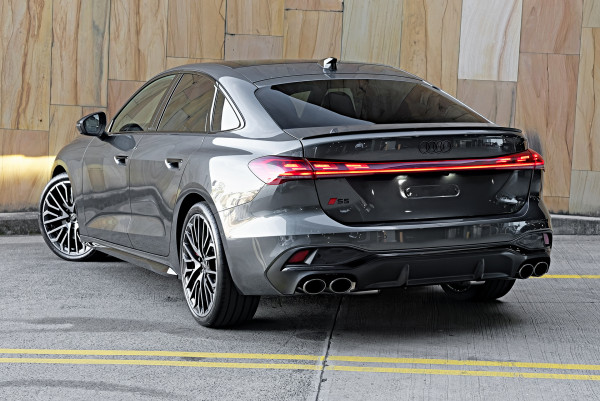 2025 Audi S5 B10 270Kw v6 Sedan image 2