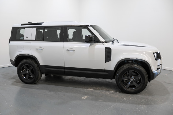2022 Land Rover Defender L663 110 P300 SUV Image 7