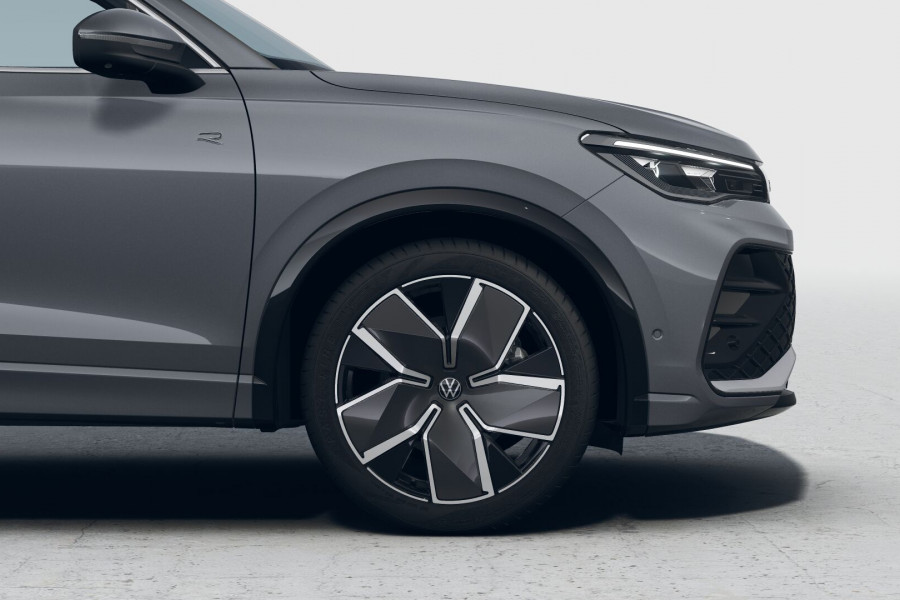 2026 Volkswagen Tiguan CT 195TSI R-Line SUV