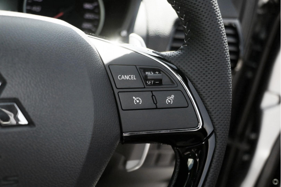 2024 Mitsubishi Eclipse Cross YB Black Edition SUV Image 15