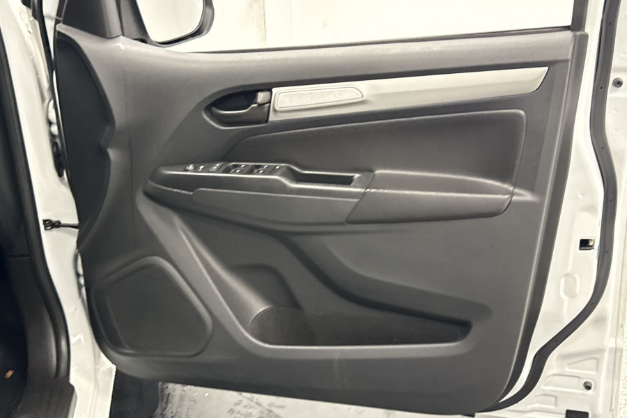 2019 MY20 Holden Colorado RG LS Ute Image 18
