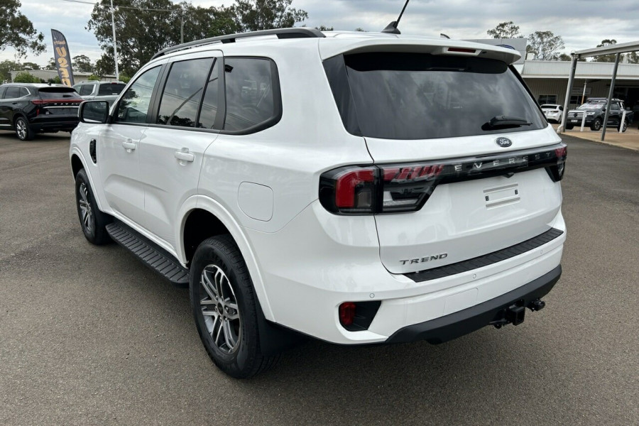 2024 MY24.5 Ford Everest UB Trend SUV Image 9