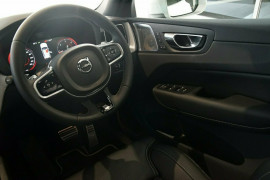 2018 MY19 Volvo XC60 UZ D5 R-Design Suv