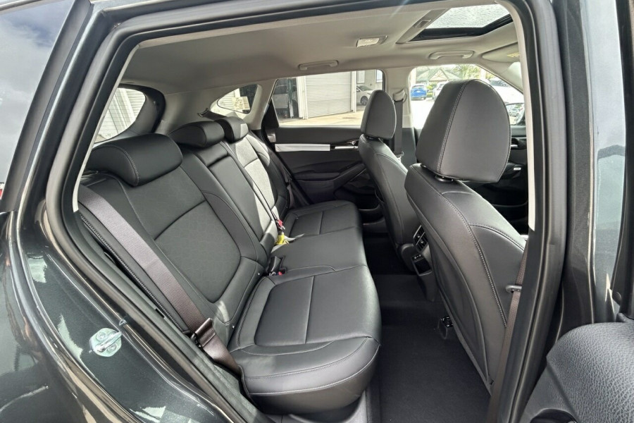 2024 MY25 Kia Seltos SP2 PE GT-Line SUV Image 17