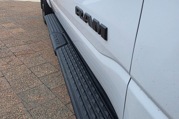 2026 Ram 1500 DT Express Black Edition Hurricane SO Ute Image 10