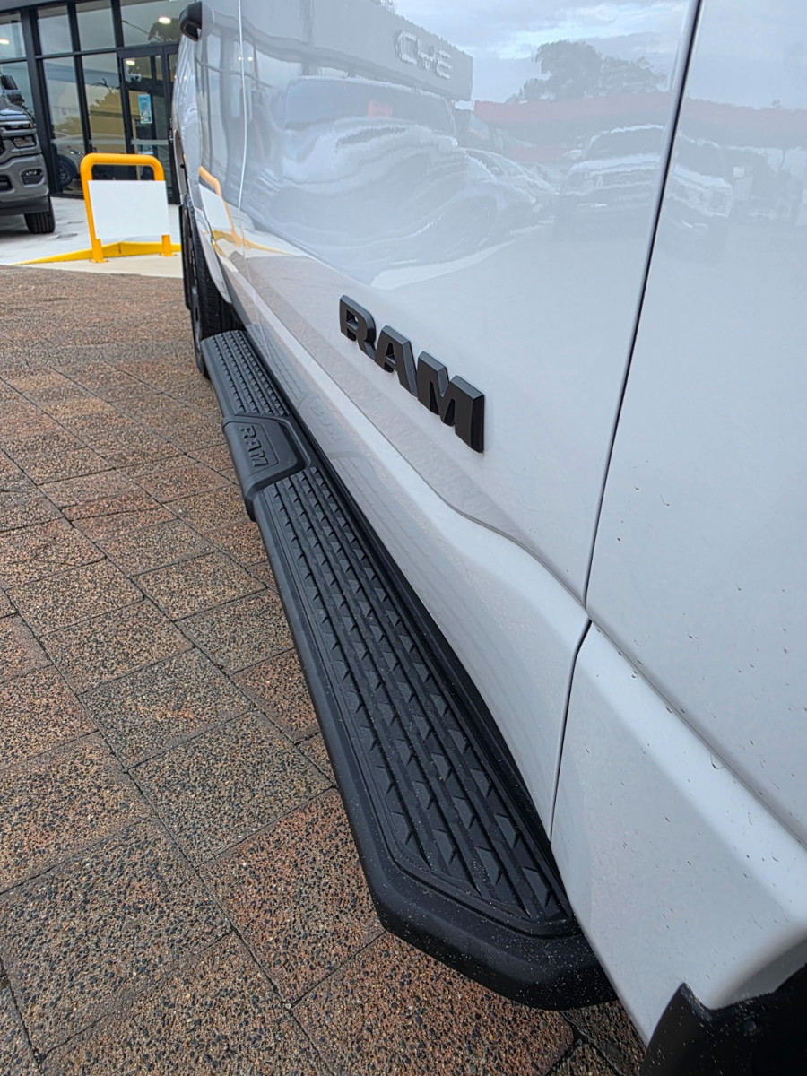 2026 Ram 1500 DT Express Black Edition Hurricane SO Ute Image 10