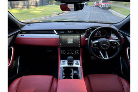 2021 MY21.25 Jaguar F-PACE X761 R-Dynamic S SUV