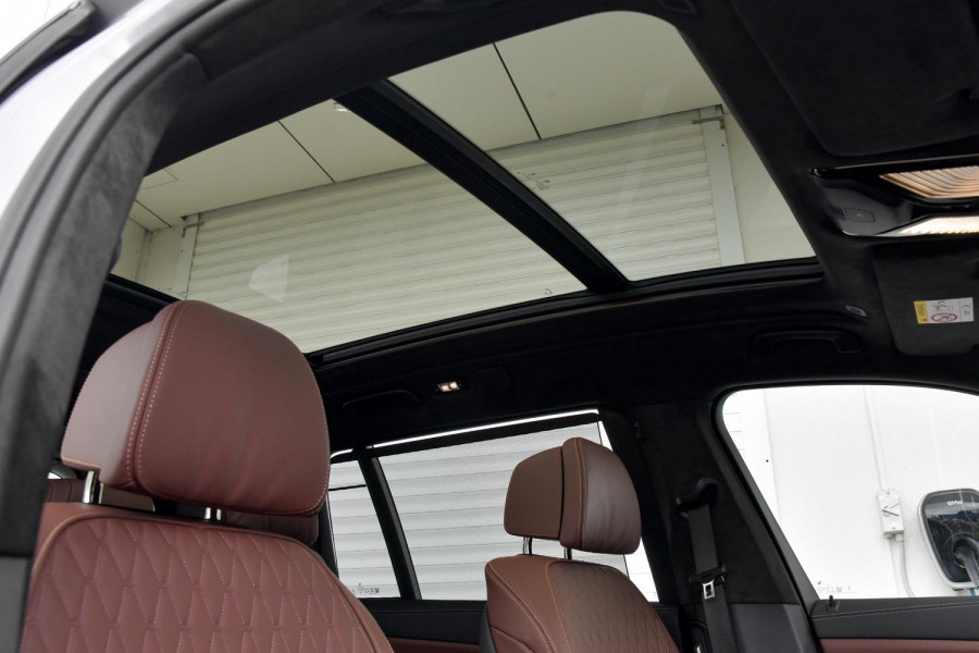 2025 BMW X7 G07 LCI xDrive40i M Sport SUV