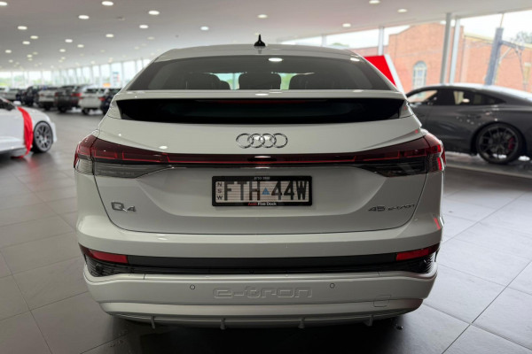 2025 Audi Q4 e-tron F4 45 SUV