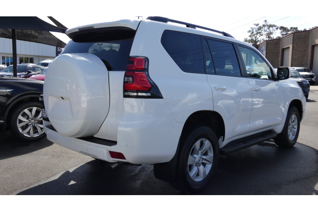 2023 Toyota LandCruiser Prado GDJ150R GXL SUV Image 6