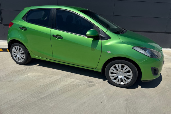 2010 Mazda 2 DE Series 1 Neo Hatch Image 3