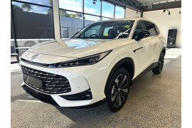 2025 MG HS MGNHS1.5DCTESSE25 Essence SUV