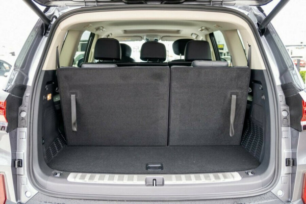 2024 MY25 LDV D90 SV9A Executive SUV Image 5
