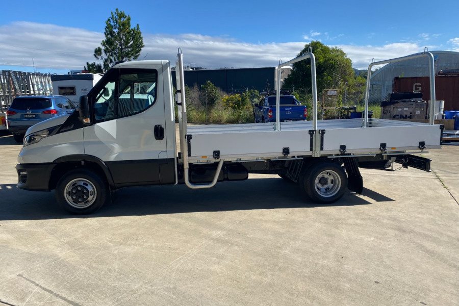 2021 Iveco Daily 45C18 Tray
