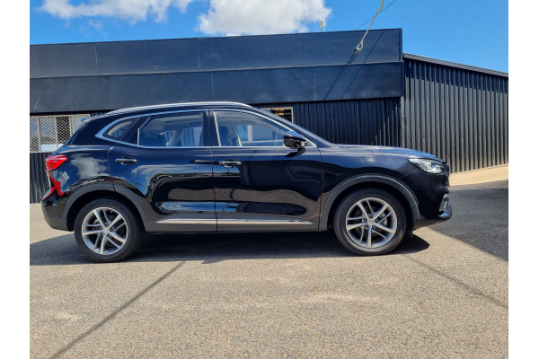 2022 MG HS SAS23 Essence SUV Image 5