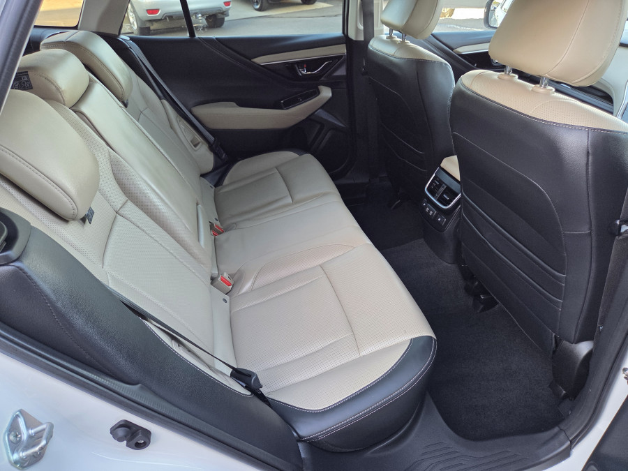 2022 Subaru Outback 6GEN AWD Touring SUV Image 10