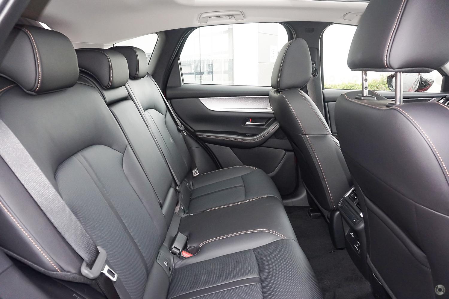 2024 Mazda CX-60 KH Series G40e GT SUV Image 7