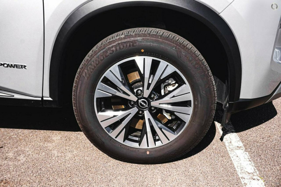 2025 Nissan X-Trail T33 ST-L e-POWER SUV Image 9