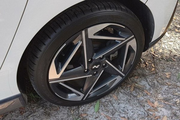 2024 MY25 Hyundai i30 PDe.V6  N Line Hatch Image 10